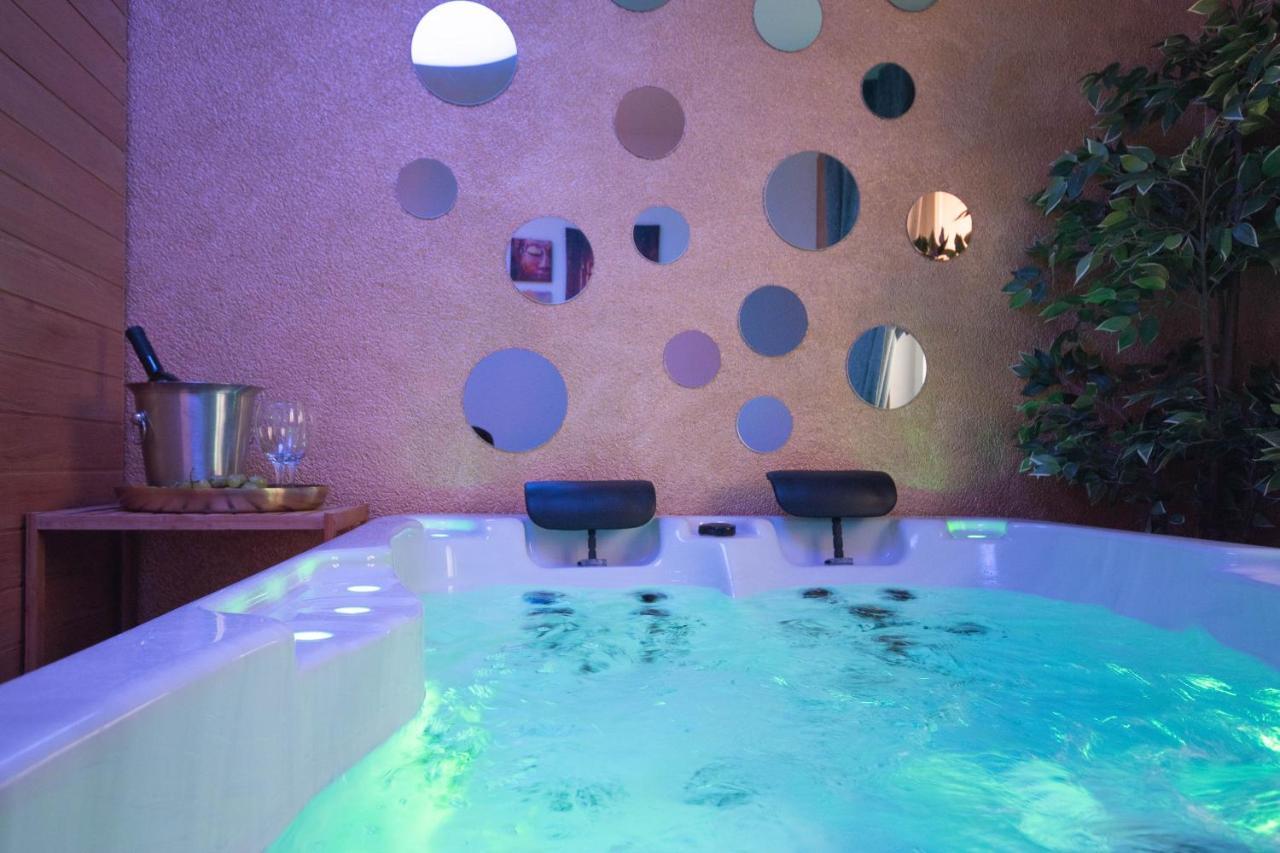 Wellness Studio D'Or - Exclusive New Apartment With Whirlpool, Sauna, Sunny Terrace, Private Parking Poreč Eksteriør billede