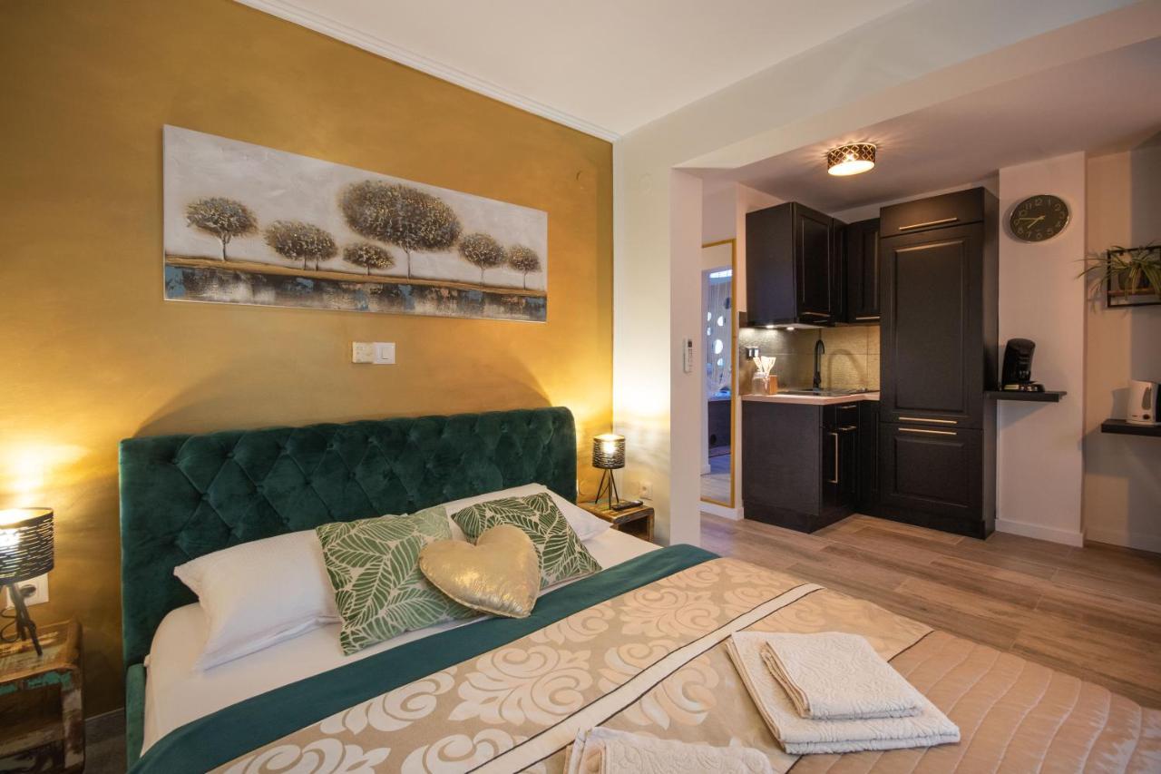 Wellness Studio D'Or - Exclusive New Apartment With Whirlpool, Sauna, Sunny Terrace, Private Parking Poreč Eksteriør billede
