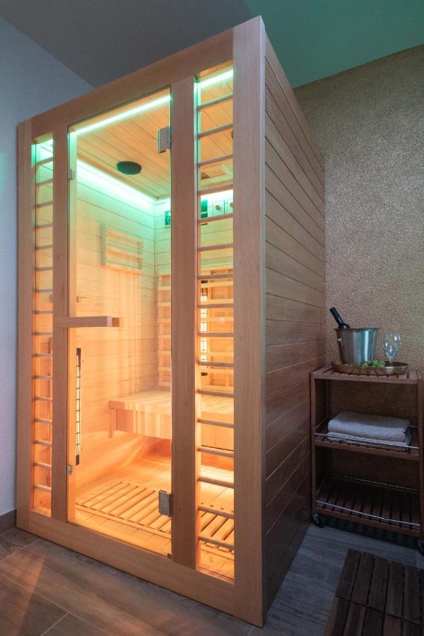 Wellness Studio D'Or - Exclusive New Apartment With Whirlpool, Sauna, Sunny Terrace, Private Parking Poreč Eksteriør billede